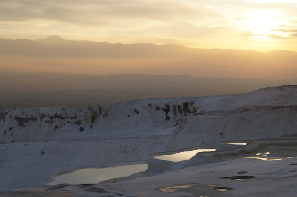 Late afternoon sun at Pamukkale