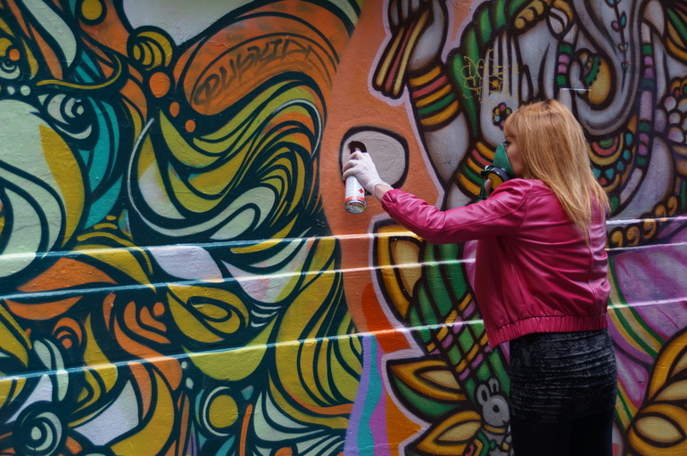 Deb at work in Hosier Lane