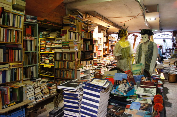 The world's most beautiful bookshop? • Pegs on the Line