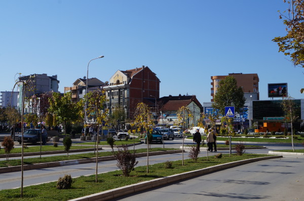 Streets in Mitrovica • Pegs on the Line